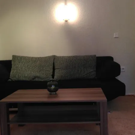 Daire Remenar & Lorenz *